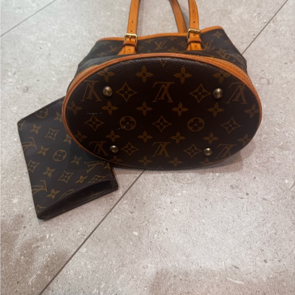 Louis Vuitton Brown Monogram Bucket Handbag - Picture 4 of 4